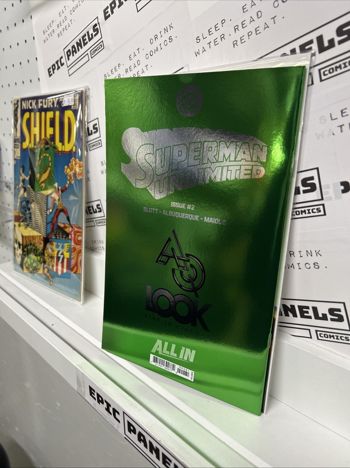 SUPERMAN UNLIMITED #2 KRYPTONITE LOGO FOIL SDCC EXCLUSIVE 