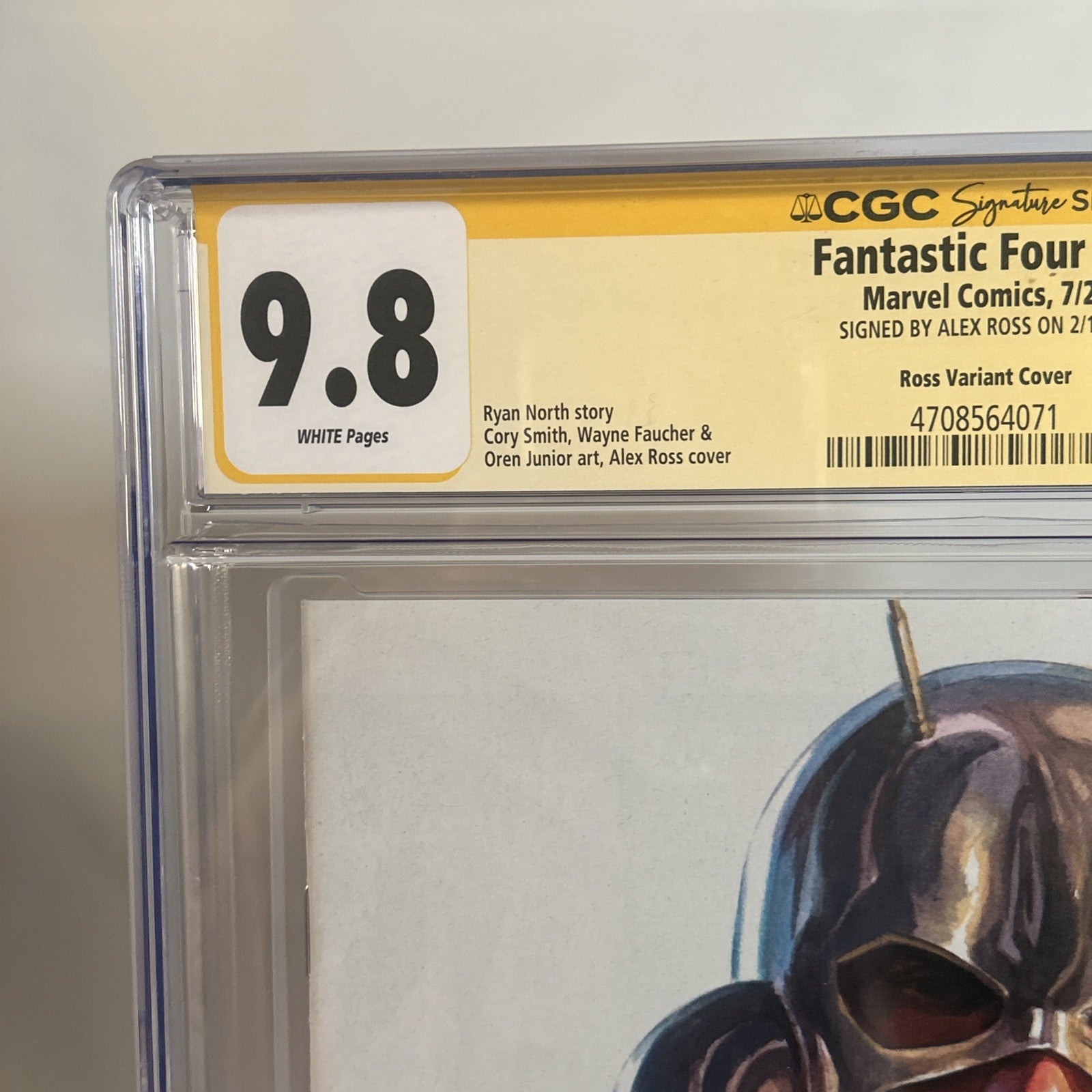 Fantastic Four #32 CGC 9.8 ss signed by Alex Ross Ant-Man