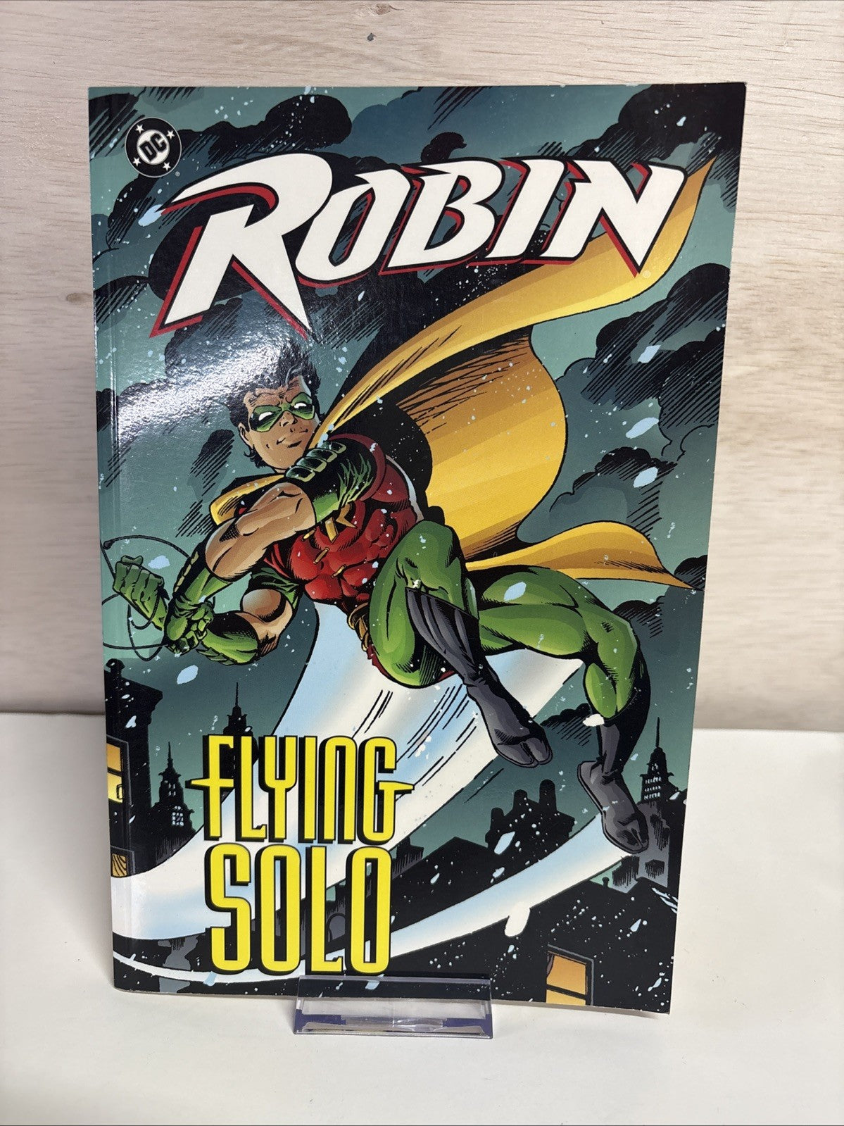 Robin Flying Solo TPB DC Comics 1st Printing 2000 Dixon Jimenez