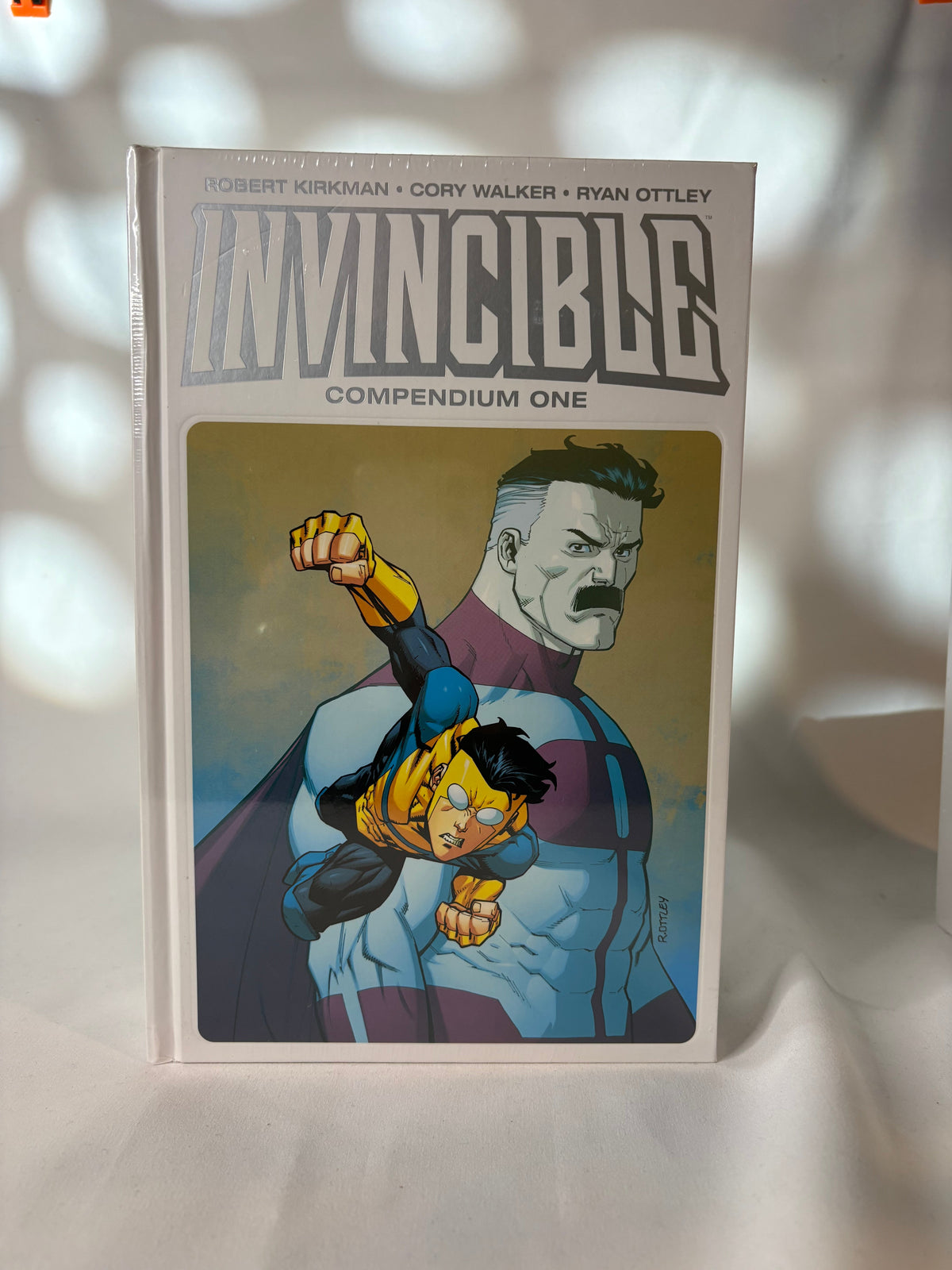 Invincible Vol 3 hardcover 1114 pages final series issue 97-144