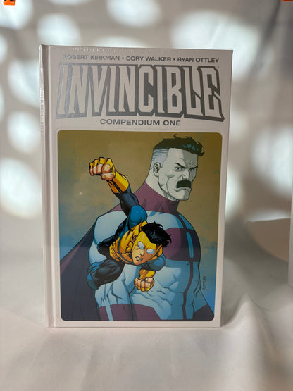 Invincible Vol 3 hardcover 1114 pages final series issue 97-144