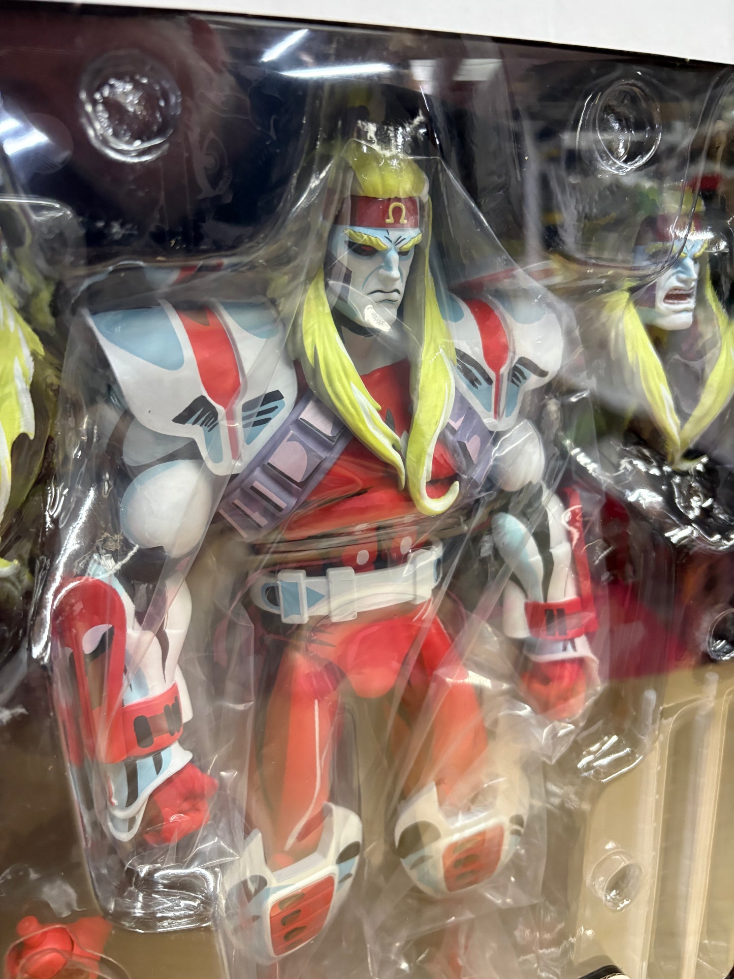 Omega Red 1/6 Scale Figure Limited 1000 Edition