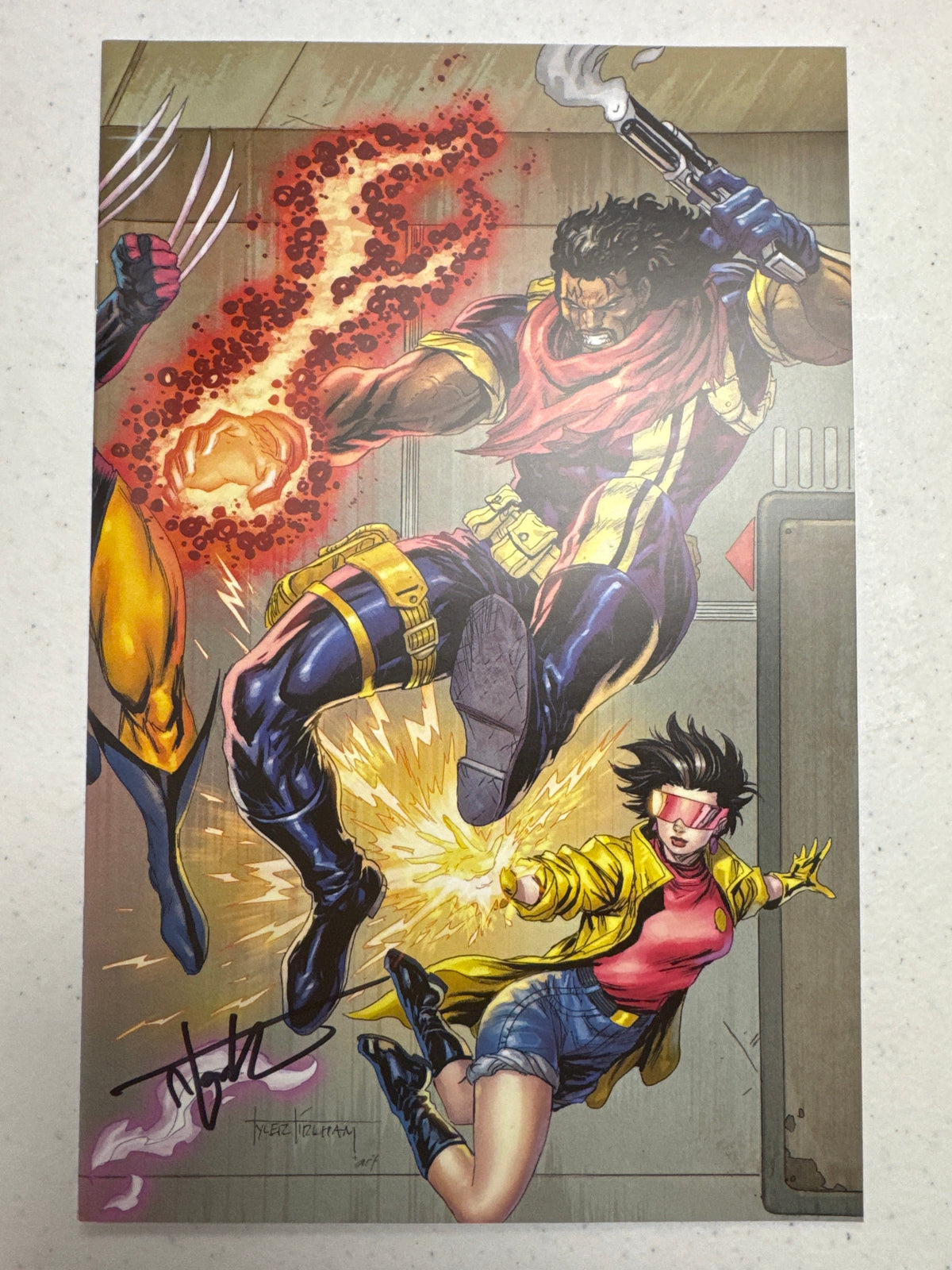 Uncanny X-Men #6 Tyler Kirkham virgin variant, photo of signed copy